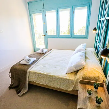 Villa Litoral Costa Dorada - Glorieta Only Families